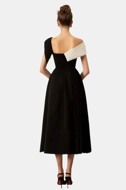Ludy Black and White One-Shoulder Midi Dress